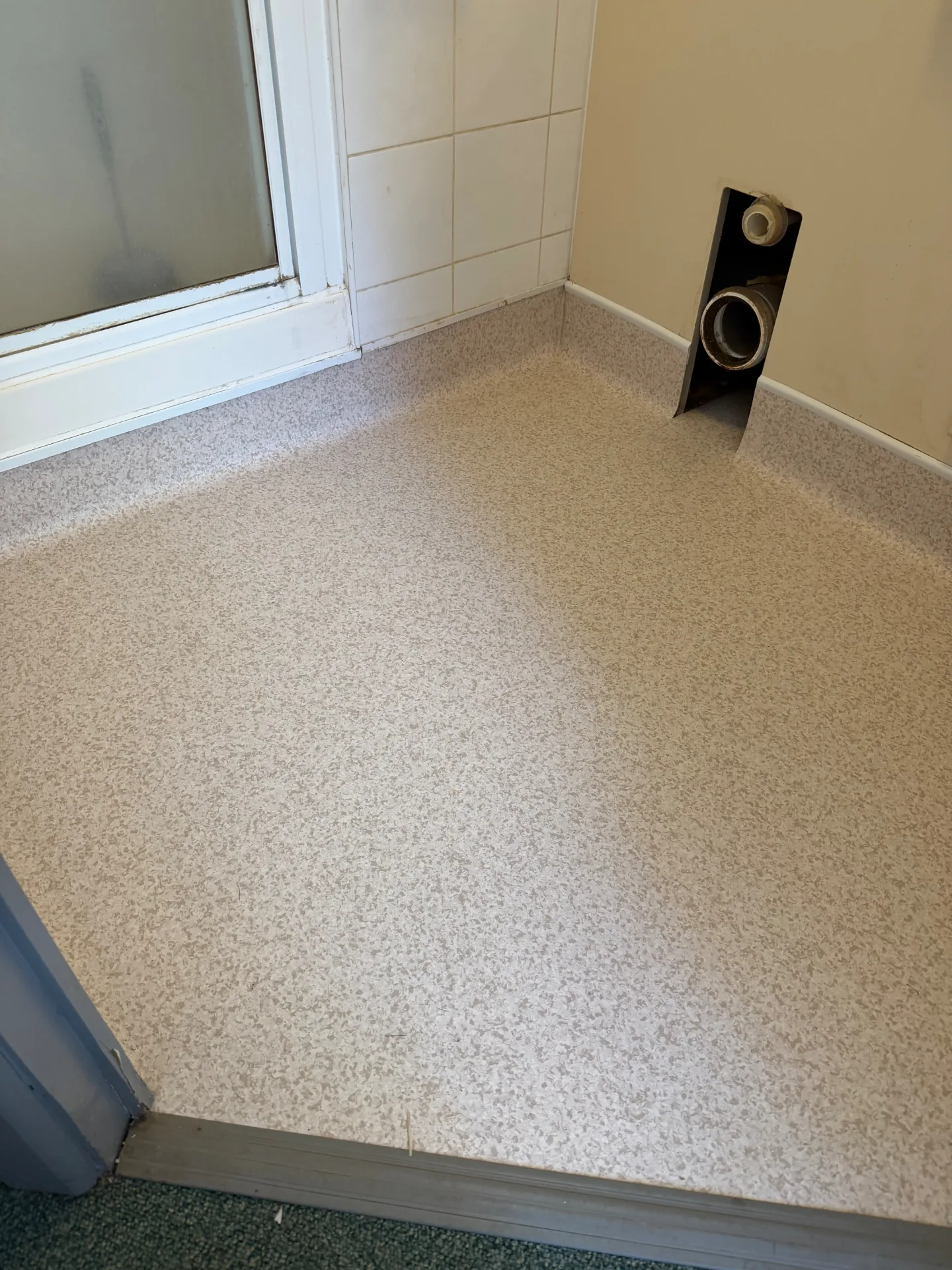Commercial vinyl repair example