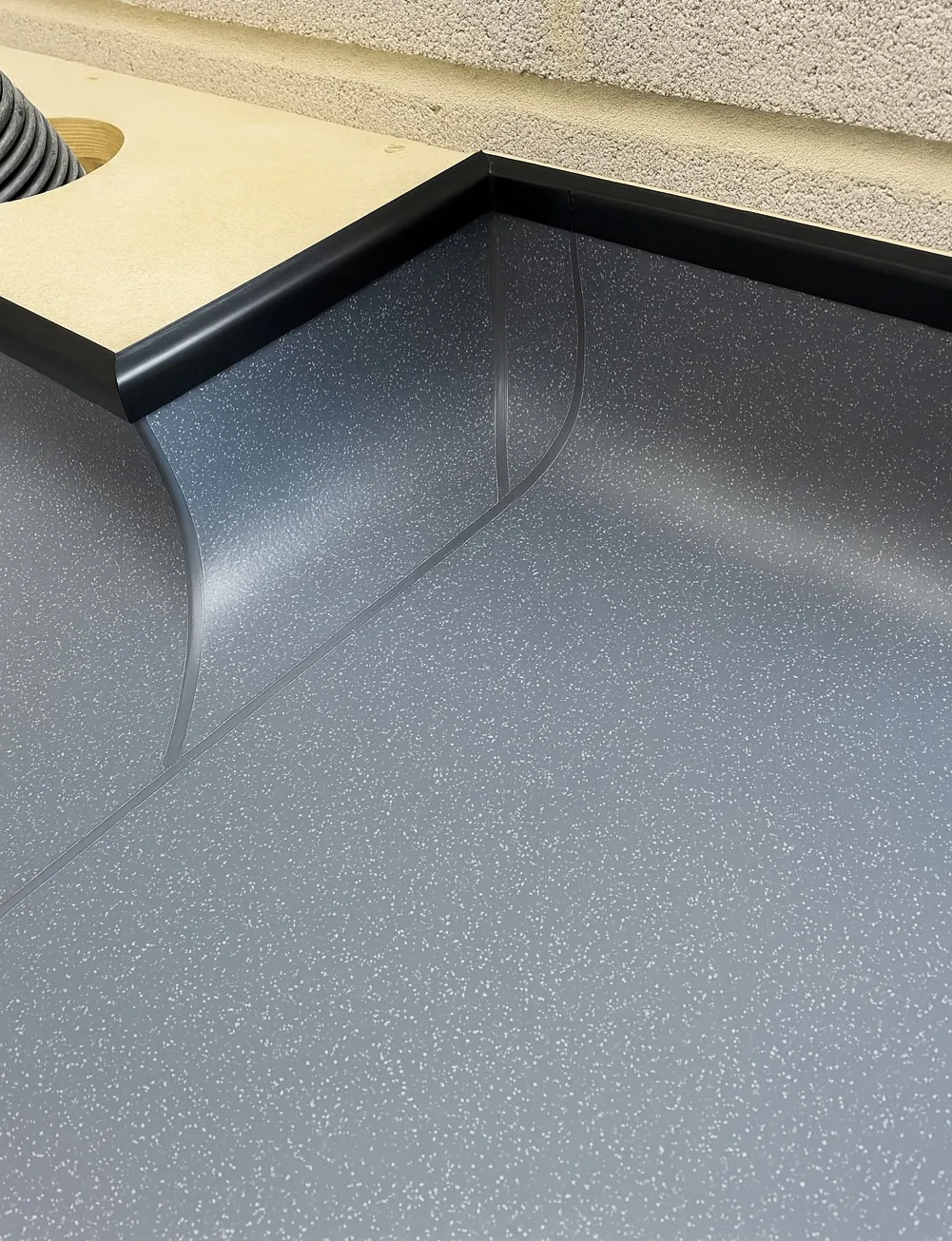 Commercial vinyl repair example