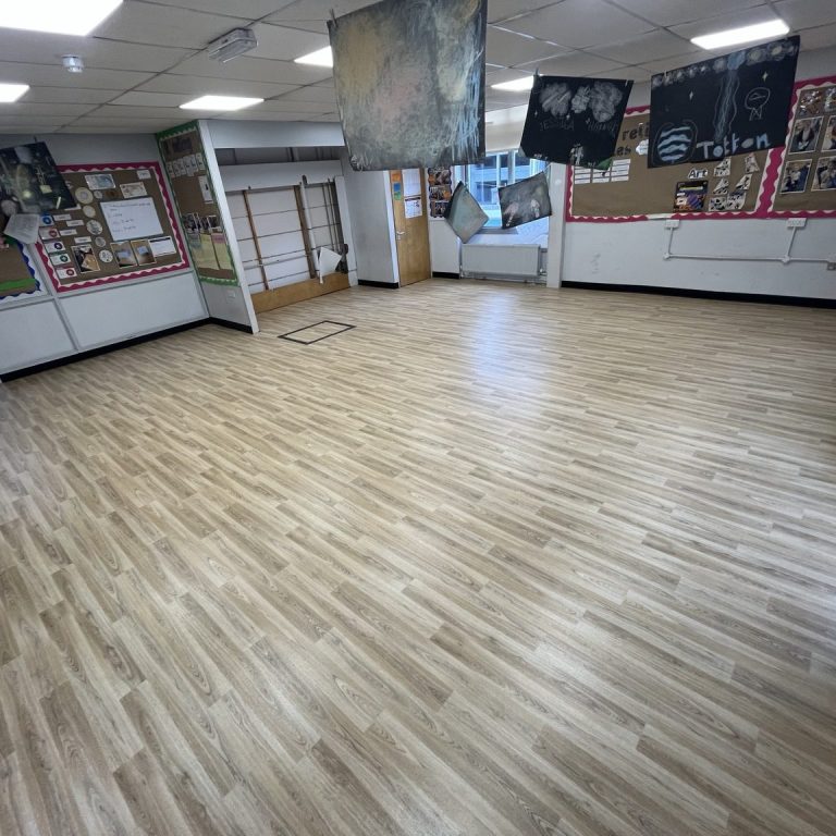 Cost Effective Vinyl Flooring Repairs Commercial vinyl flooring repair solution in Guildford